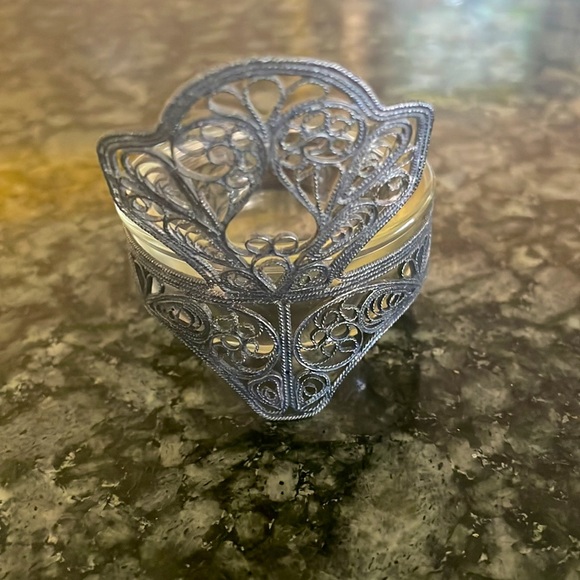 Vtg Russian 1920 Sterling Silver Filigreed Master Salt Cellar with Glass Bowl - Picture 3 of 4